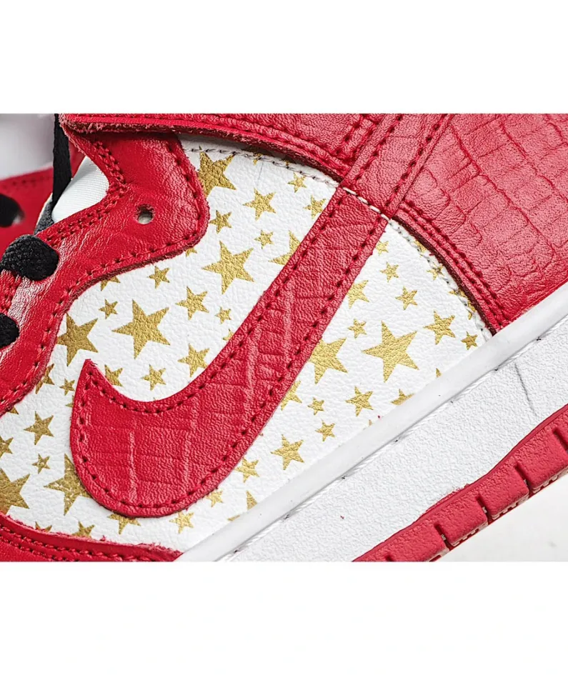 Nike SB Dunk High "Team Crimson" SB Sneakers
