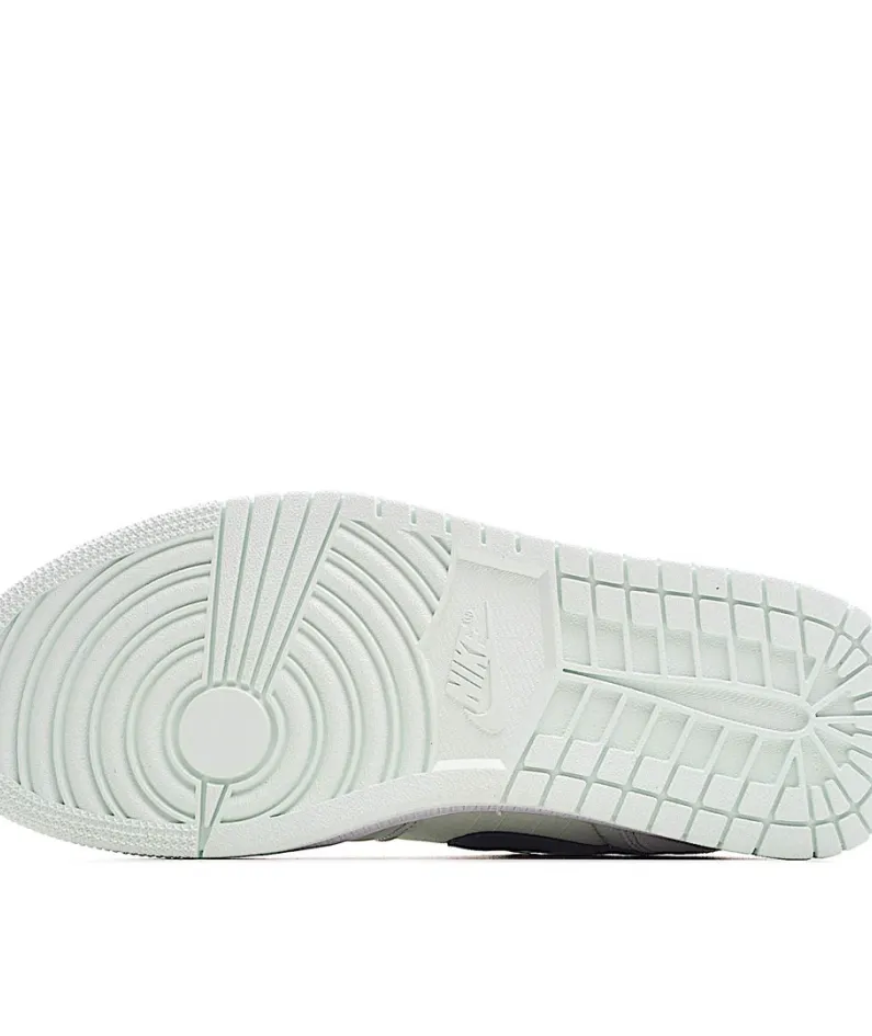 Wmns Air Jordan 1 Low SE 'Barely Green'