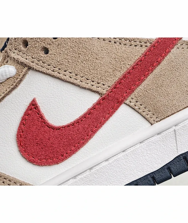 Nike SB Dunk Low Pro Low Top Sneakers