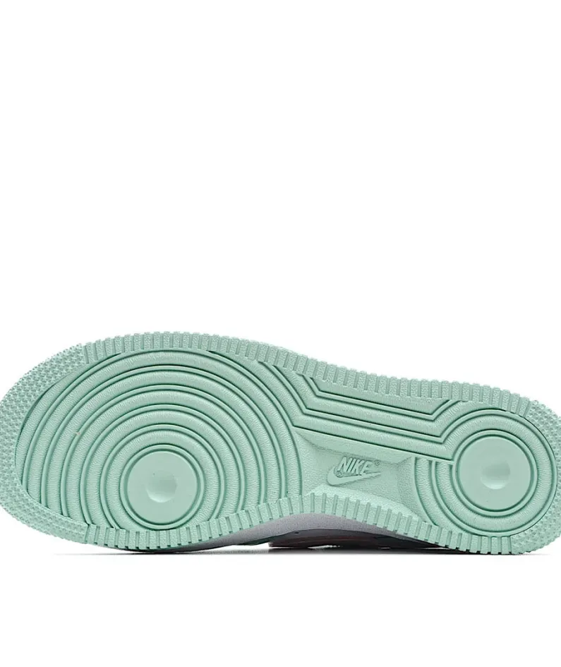 Nike Air Force 1 07 White and Green Low Top