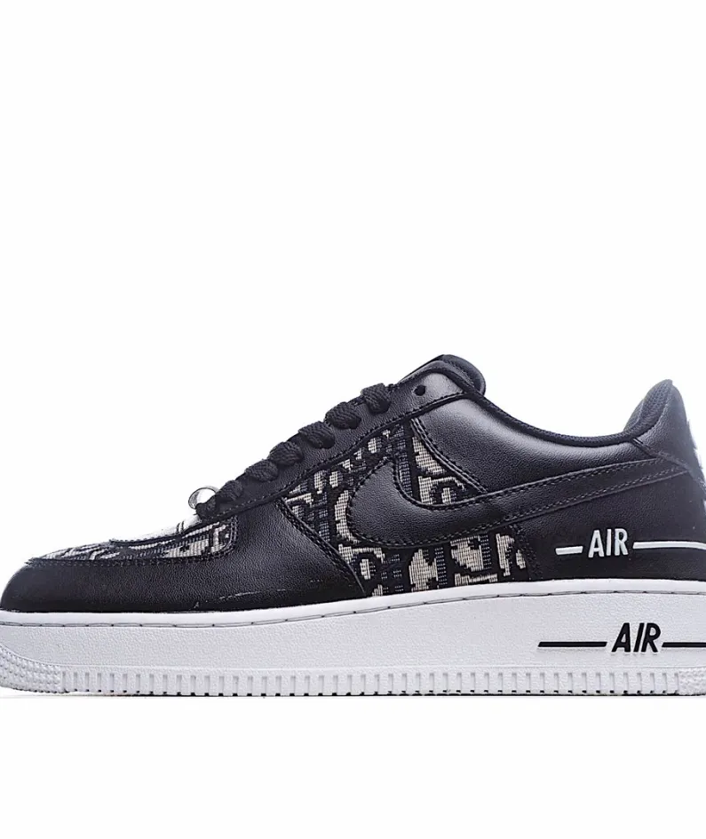 Nike Air Force 1 Low