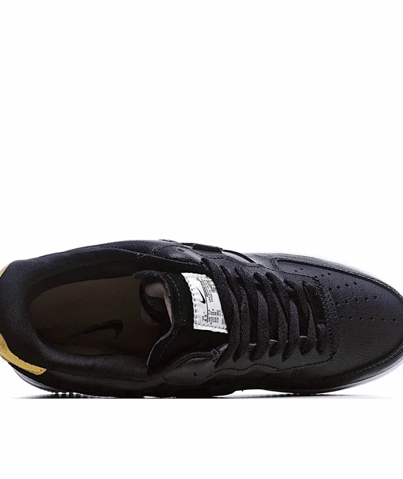 NIKE WMNS AIR FORCE 1 07 LX 
