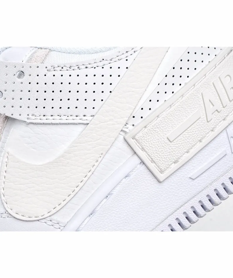 Nike WMNS Air Force 1 Shadow Low Top