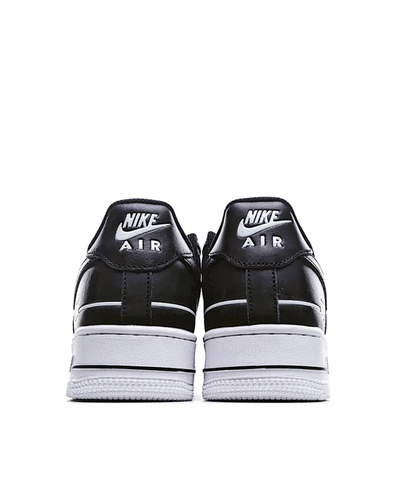 Nike Air Force 1 ’07 LV8  