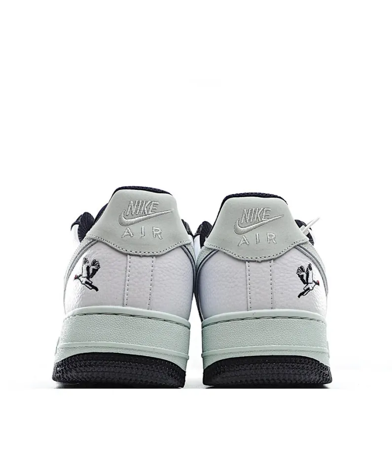 Nike Air Force 107 Low Black