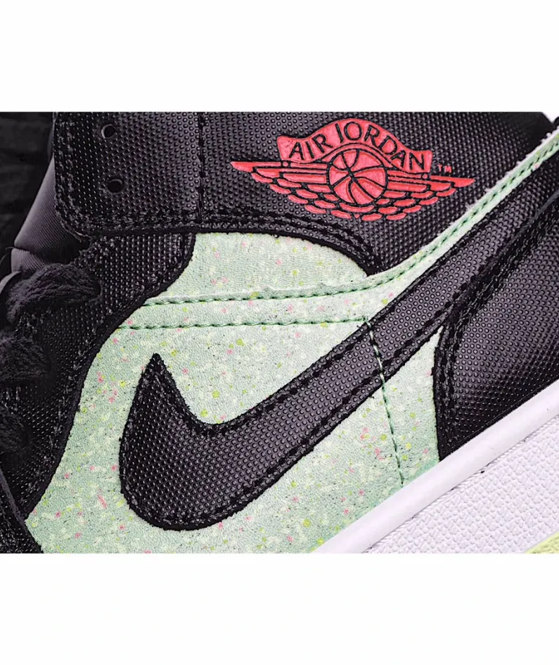 Wmns Air Jordan 1 Mid SE 'Black Barely Volt'