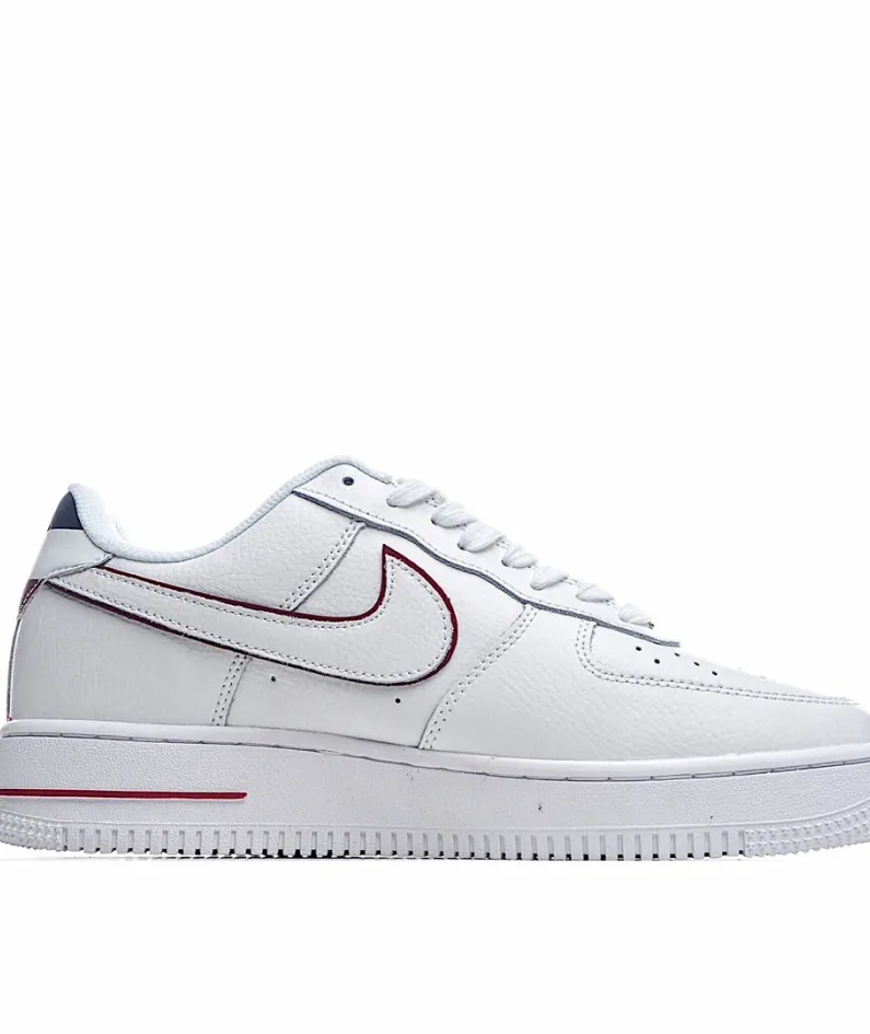 Nike Air Force 1 Low 07 Low Top Sneakers