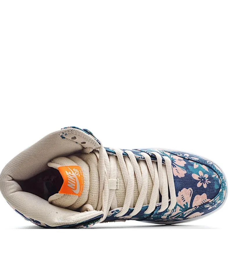 Nike SB Dunk High Sneakers
