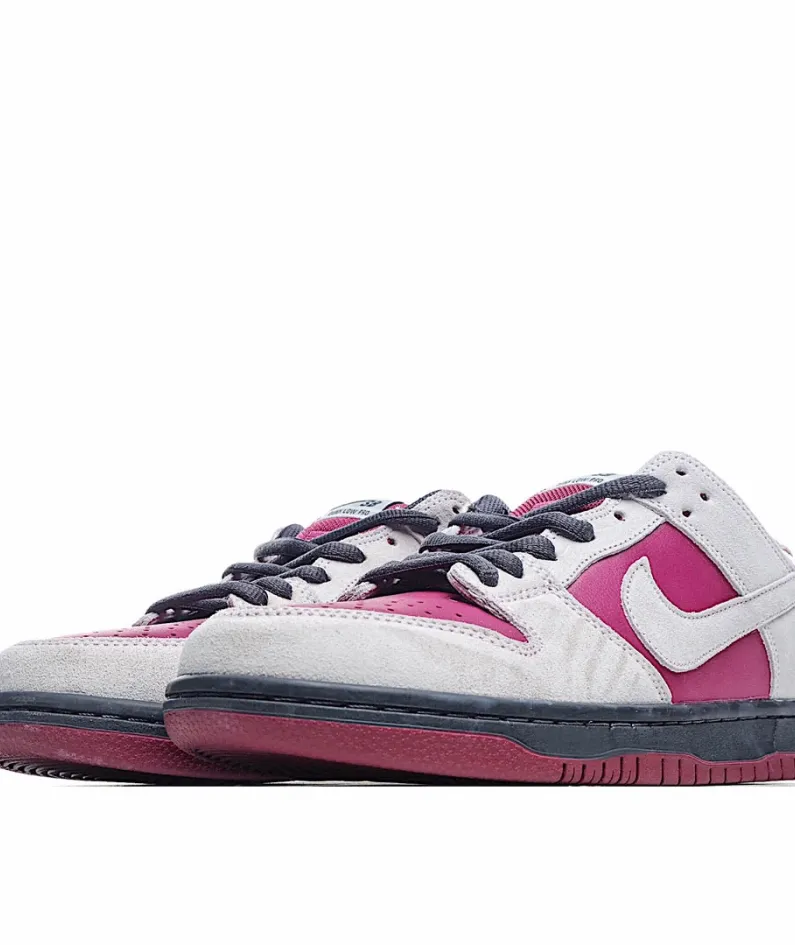 Nike SB Dunk Low