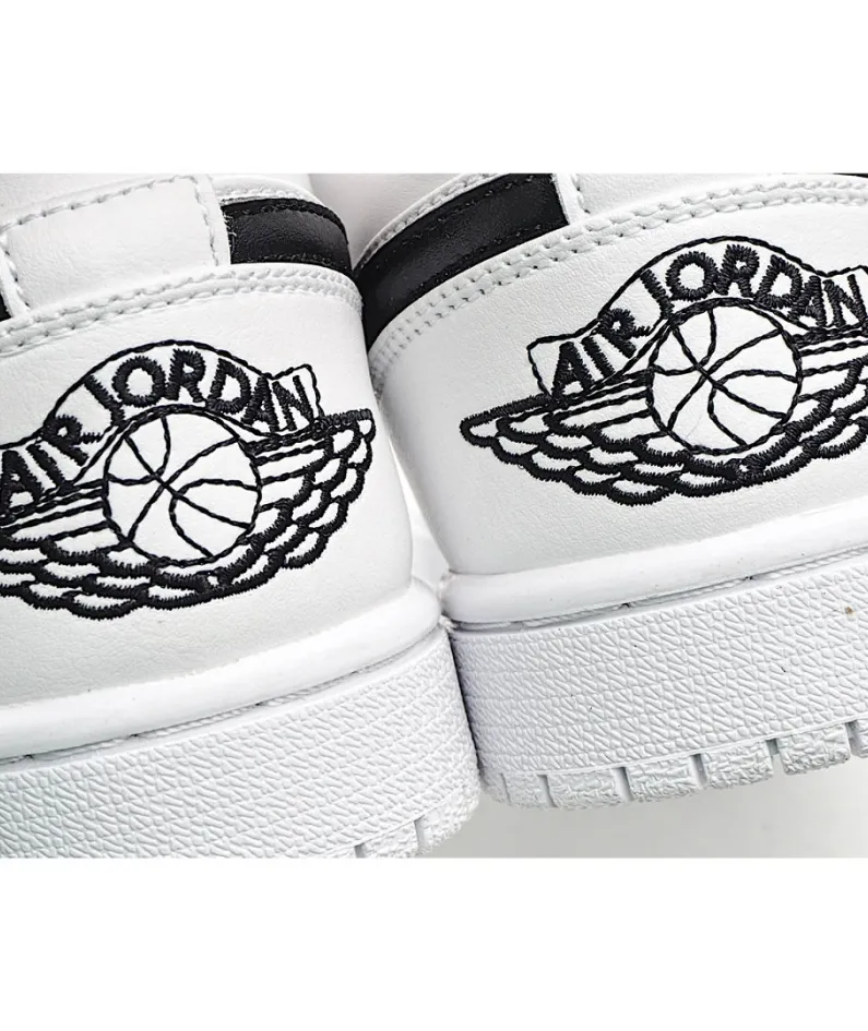 Air Jordan 1 Retro Low GS 'White Black'