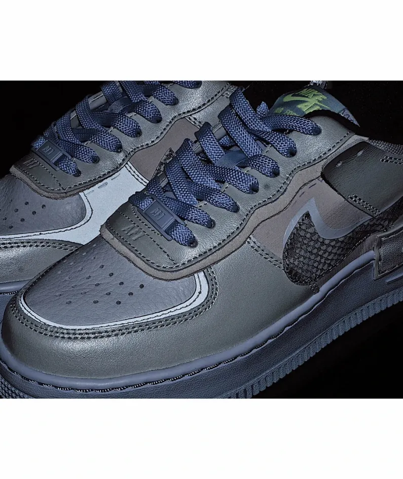 Nike WMNS Air Force 1 Shadow Low-Top Sneakers