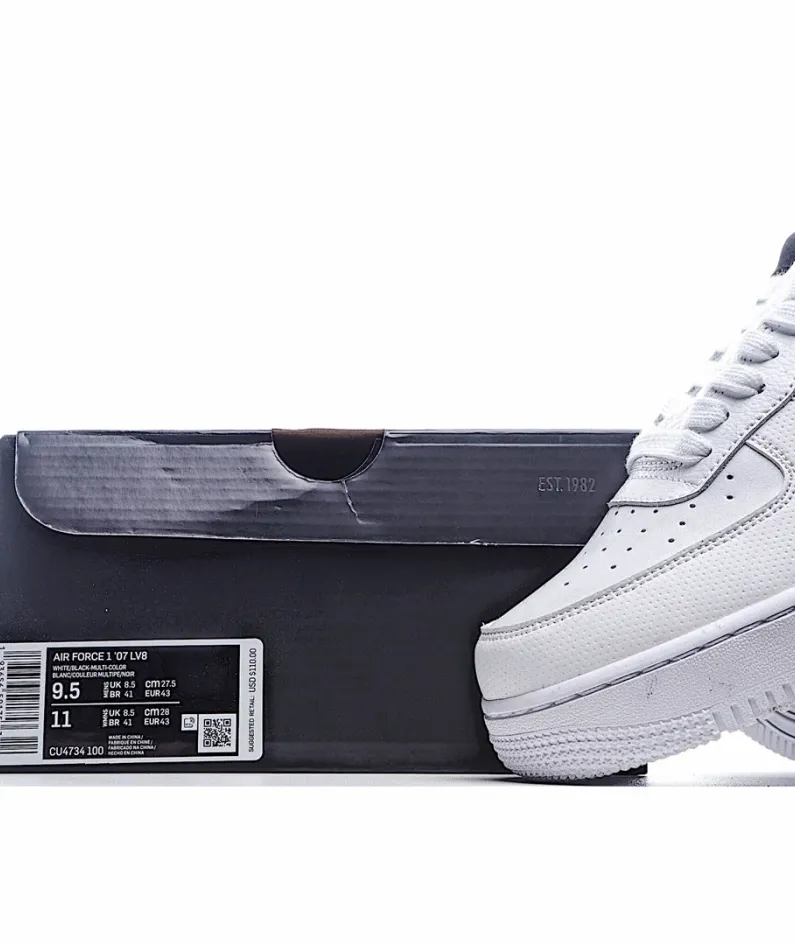 Nike AIR FORCE 1 07 LV8 CASUAL SHOES Black & White