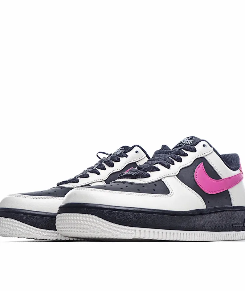 Nike Air Force1 07 Sneakers