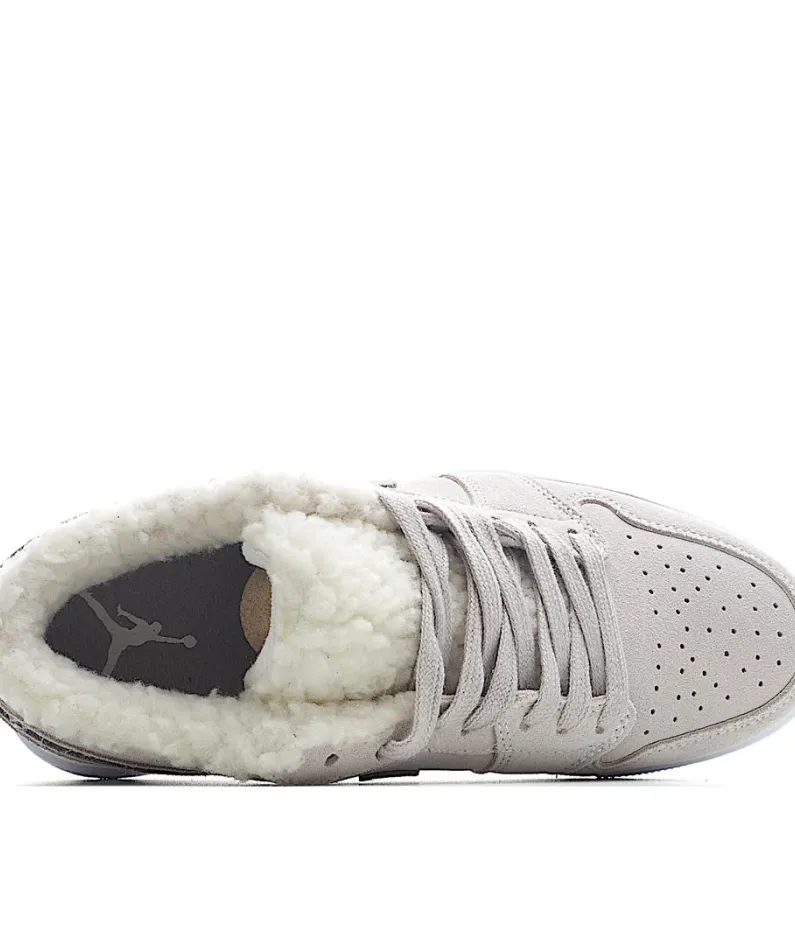 Wmns Air Jordan 1 Low SE 'Sherpa Fleece'