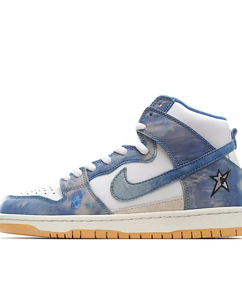 Carpet Company x Nike SB Dunk High SB Sneakers White & Blue