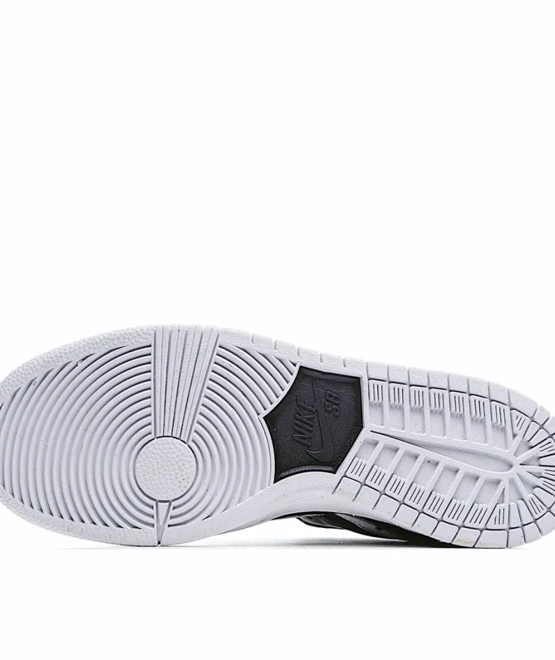 NIKE SB DUNK LOW PRO black
