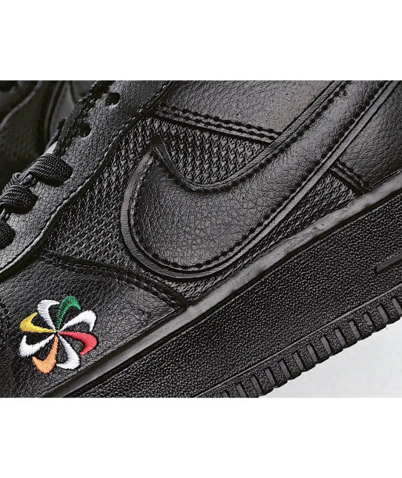 Nike Air Force 1 Low 
