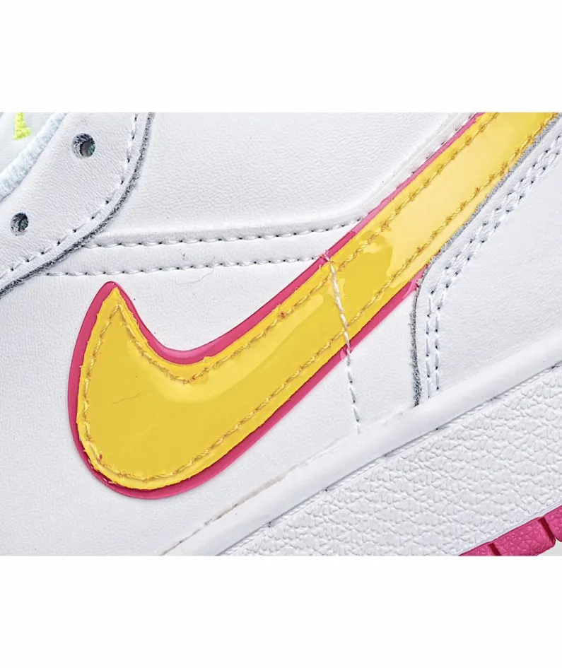 Air Jordan 1 Low GS 'Edge Glow'