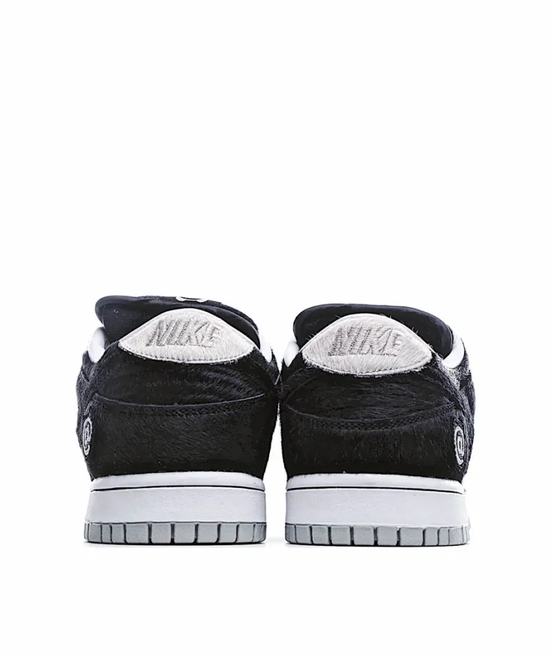 Nike SB Dunk Low Black Horsehair