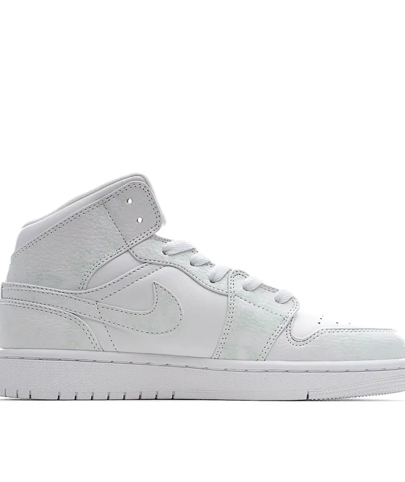 Air Jordan 1 Mid AJ1 Basketball Shoes