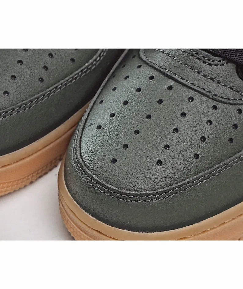 Nike AIR FORCE 1 UTILITY QS Low Top