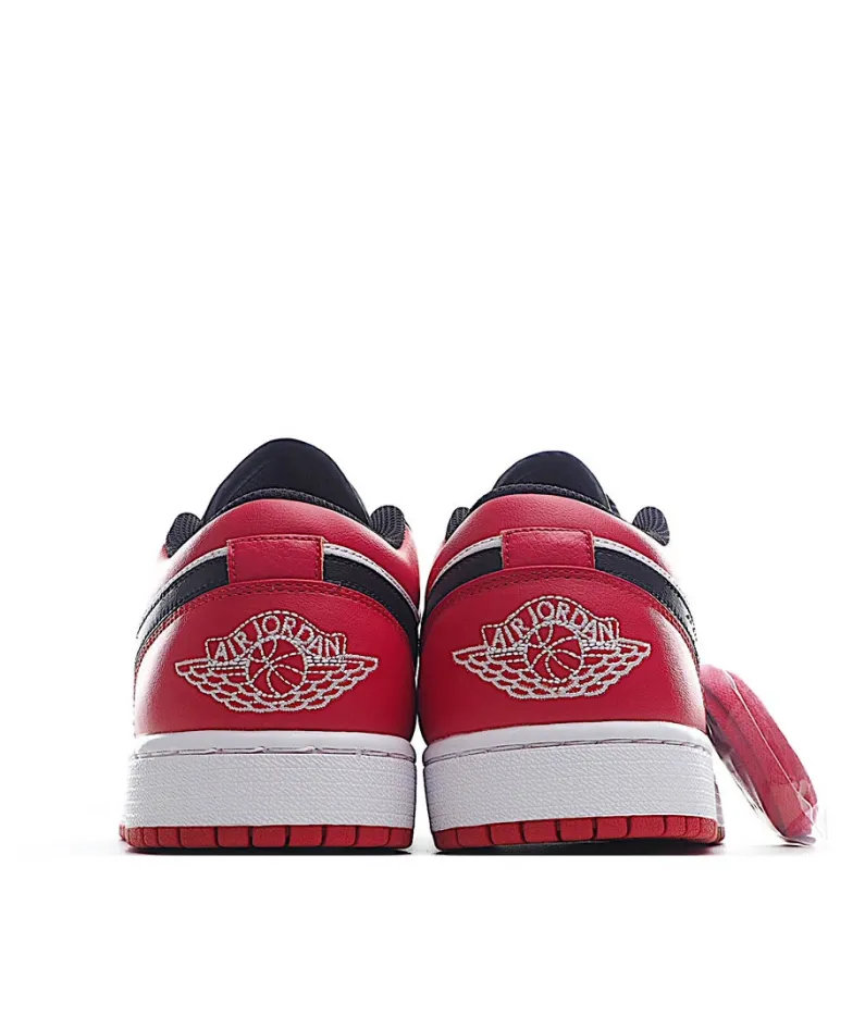  Air Jordan 1 Low GS 'Bred Toe'