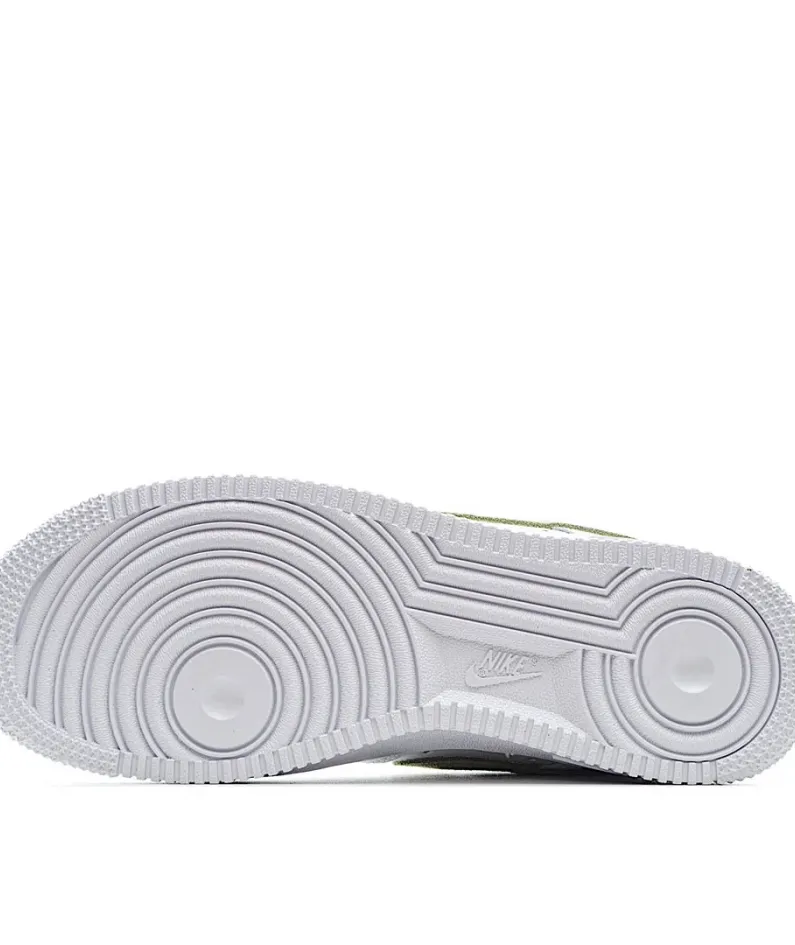Nike Air Force 107 Sneakers