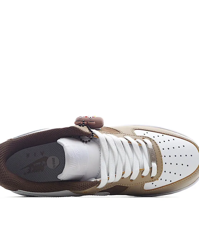 Nike Air Force 1 cappuccino low-top sneakers