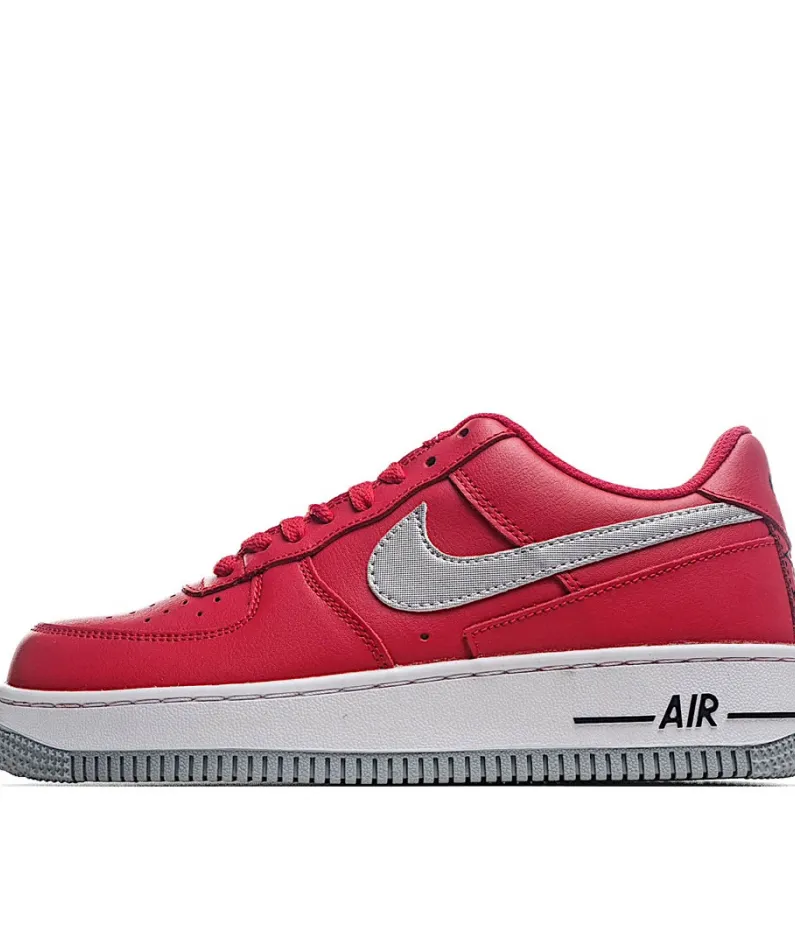Nike Air Force 1 Low 07 Low Top Sneakers