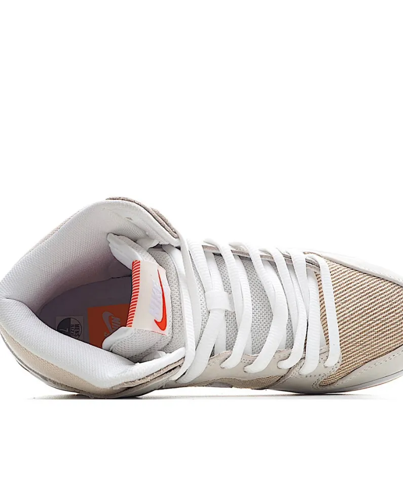 Nike SB Dunk High Unbleached Pack Sneakers