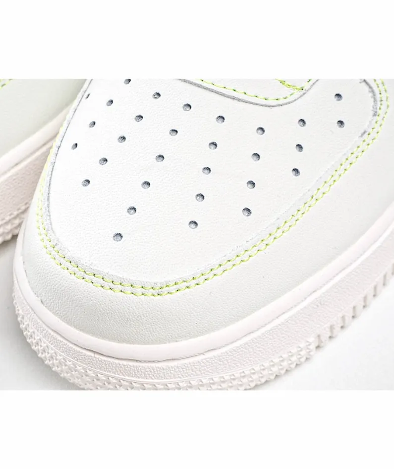 Nike Air Force 1 07 LowSail/Phantom Low Top Sneakers