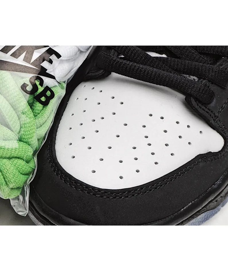 Nike Jeff Staple x SB Dunk LowPigeon 3.0 Black & White Panda Pigeon