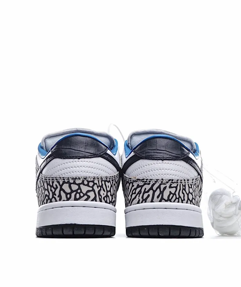 Nike SB Dunk Low