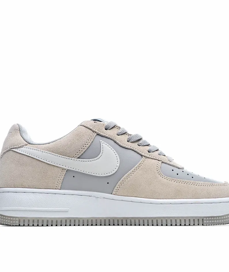Nike Air Force 1 AF1 Sneakers