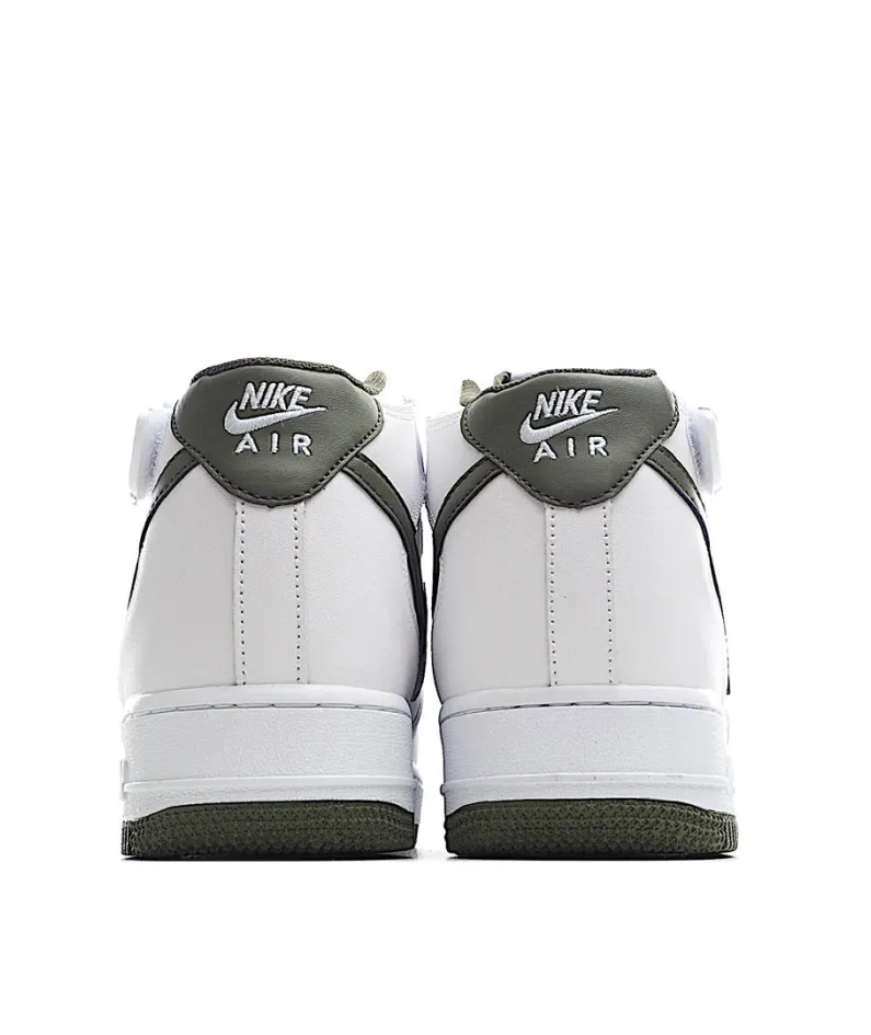Nike Air Force 1 Mid