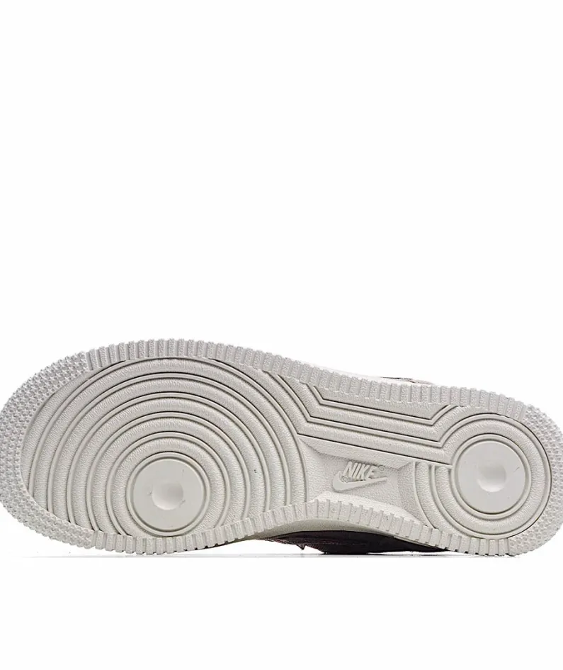 Nike Air Force 1 Low-Top Sneakers
