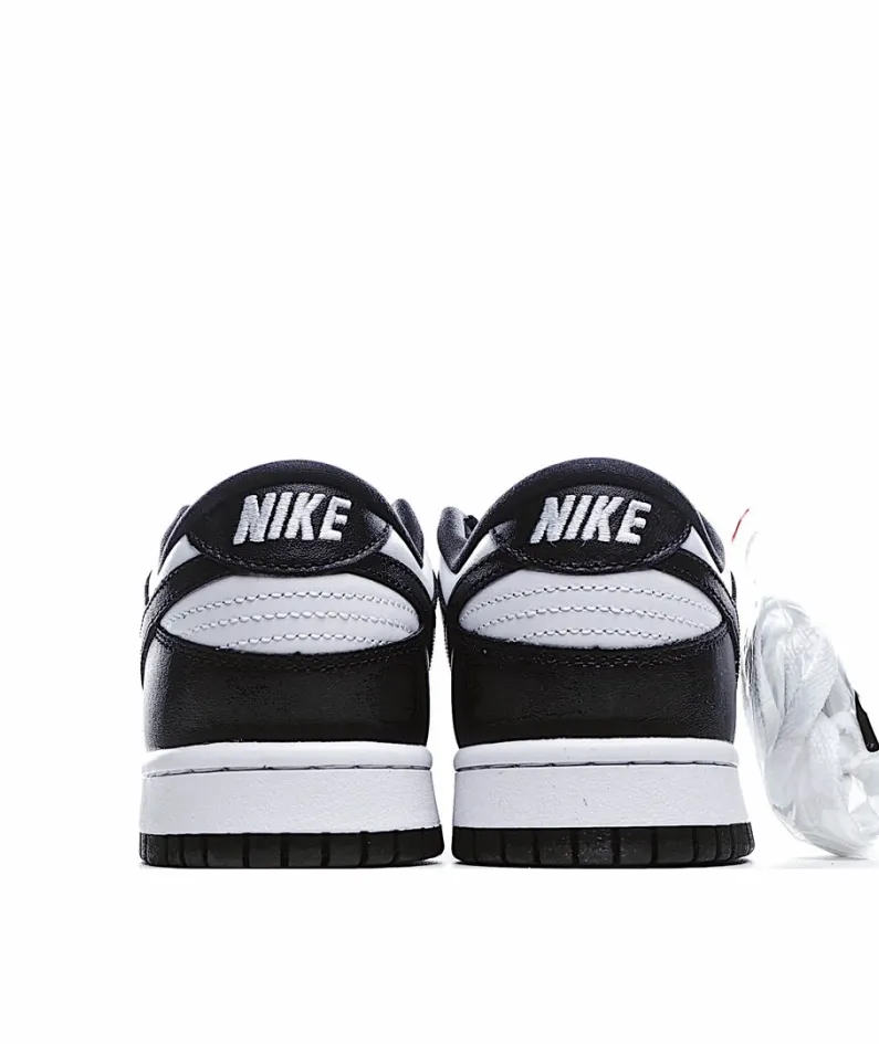 Nike Dunk Low SP Low Top Sneakers