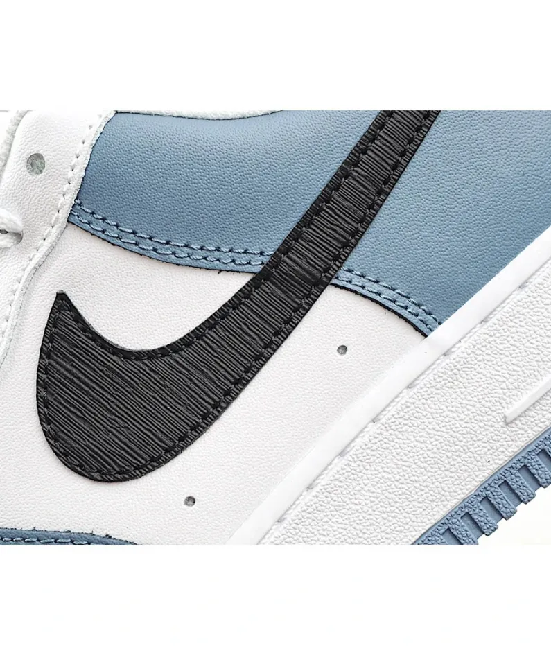 Nike Air Force 1 Low Sneakers