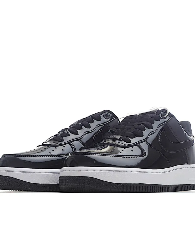 Nike Air Force 1 Black