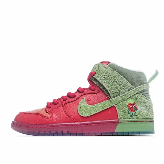 Nike SB Dunk High Pro QS 