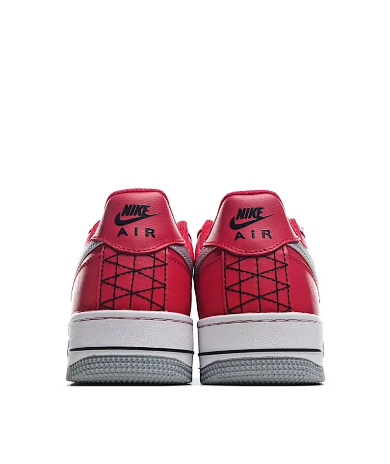 Nike Air Force 1 Low 07 Low Top Sneakers