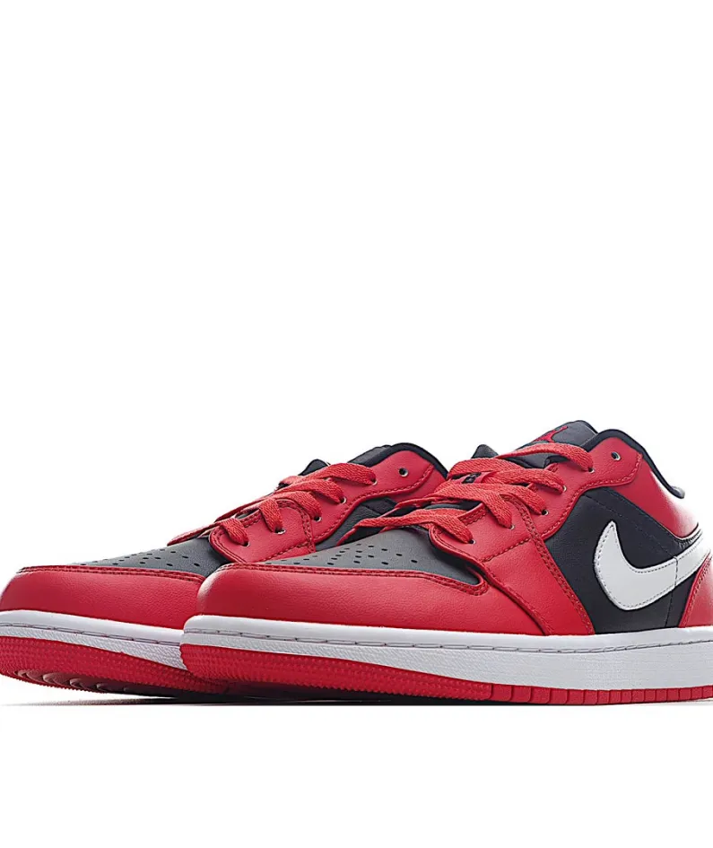 Air Jordan 1 Low GS 'Black Very Berry'