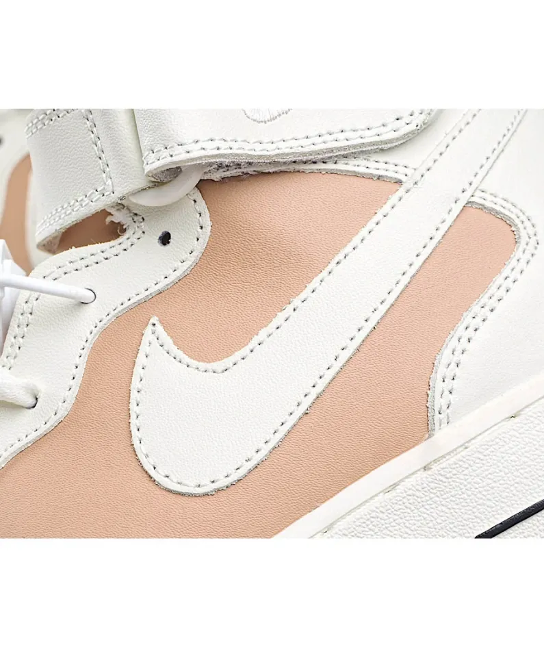Nike Air Force 1 Sneakers