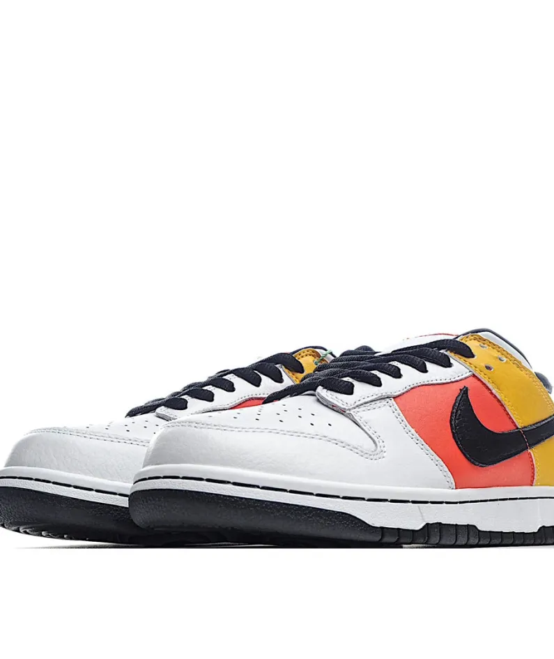 Nike SB Dunk Low Raygun Sneakers