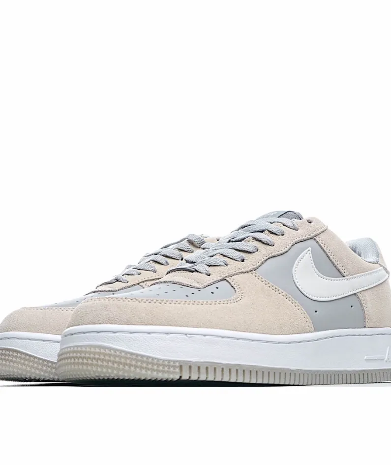 Nike Air Force 1 AF1 Sneakers