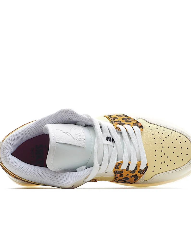 Wmns Air Jordan 1 Low 'SNKRS Day'