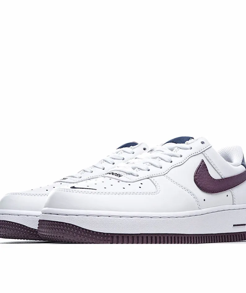 Nike Air Force 1 07 Burgundy
