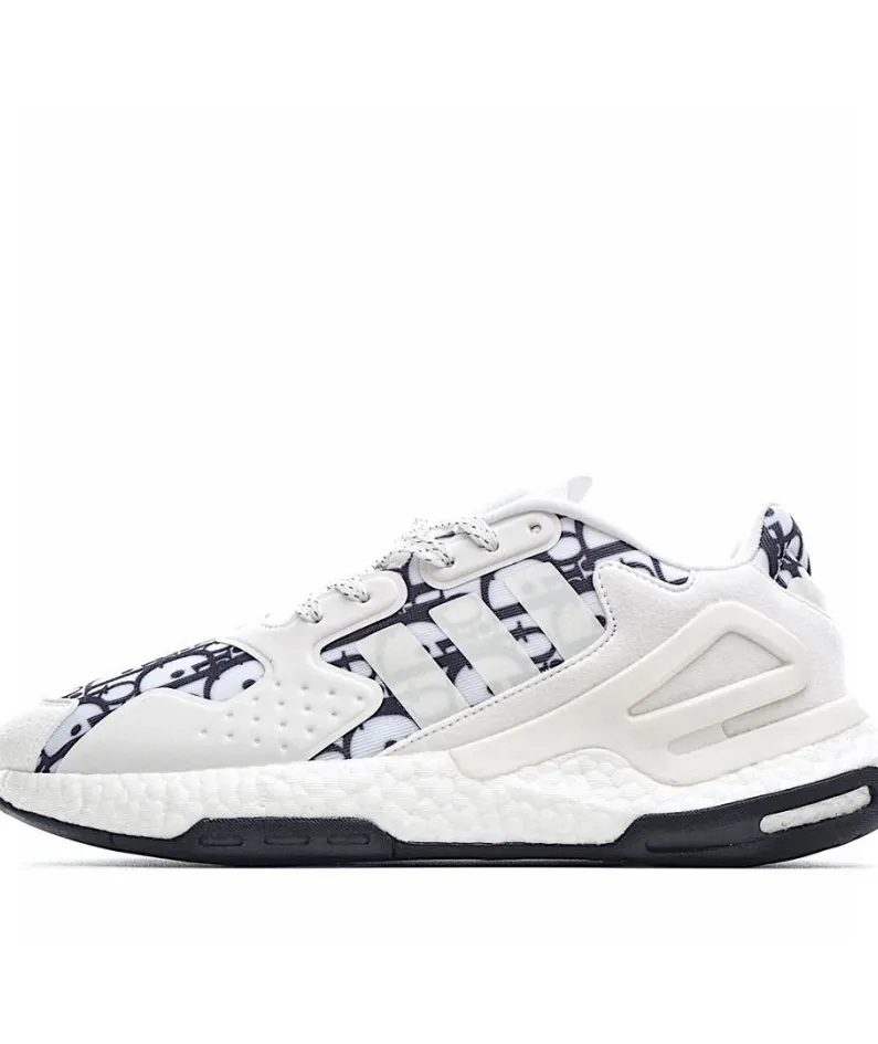 Adidas adidas  Originals Day Jogger Boost 