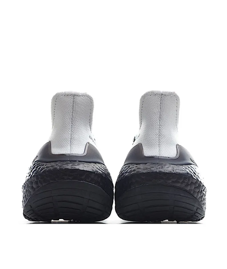 Adidas UltraBoost 21 'Oreo'