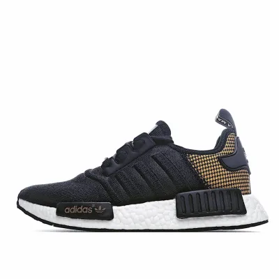 Adidas Boost NMD R1
